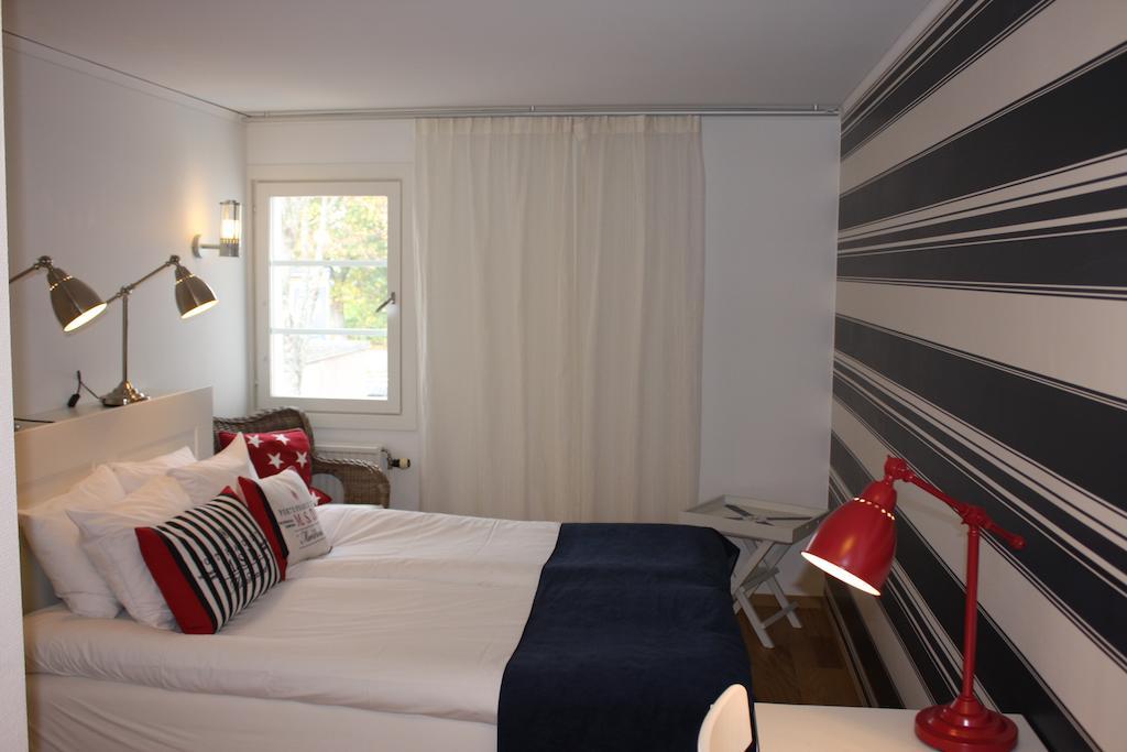 Jennys Hotell Och Restaurang Arvika Habitación foto